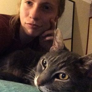 Meet your Posher, Justine